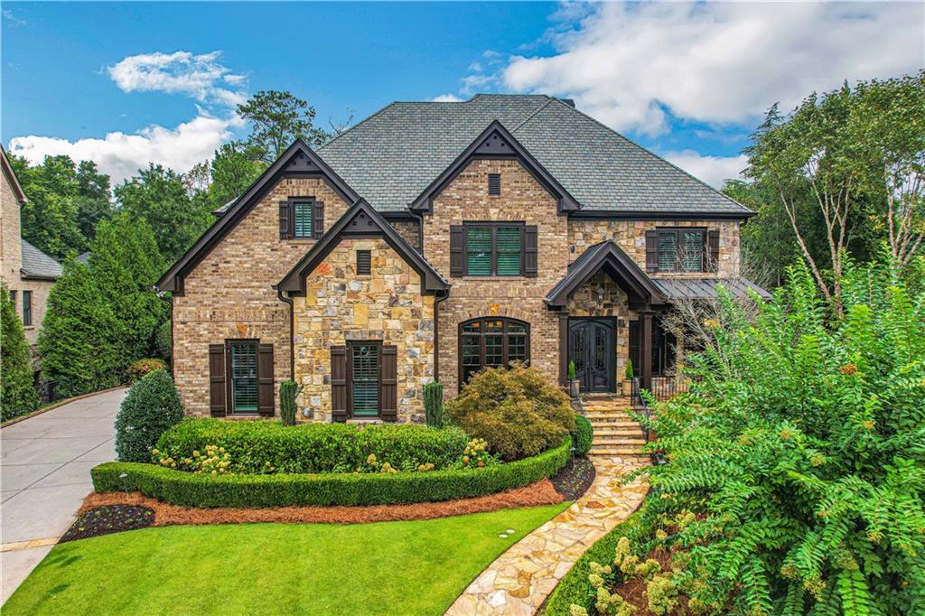 550 Trimble Lake Court, Sandy Springs, Georgia 30342, 5 Bedrooms Bedrooms, ,5 BathroomsBathrooms,Residential,Sold,550 Trimble Lake Court,7289500