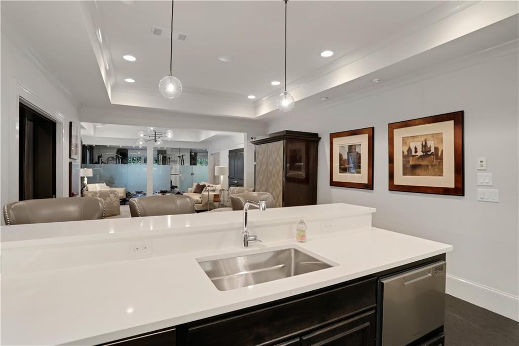 550 Trimble Lake Court, Sandy Springs, Georgia 30342, 5 Bedrooms Bedrooms, ,5 BathroomsBathrooms,Residential,Sold,550 Trimble Lake Court,7289500