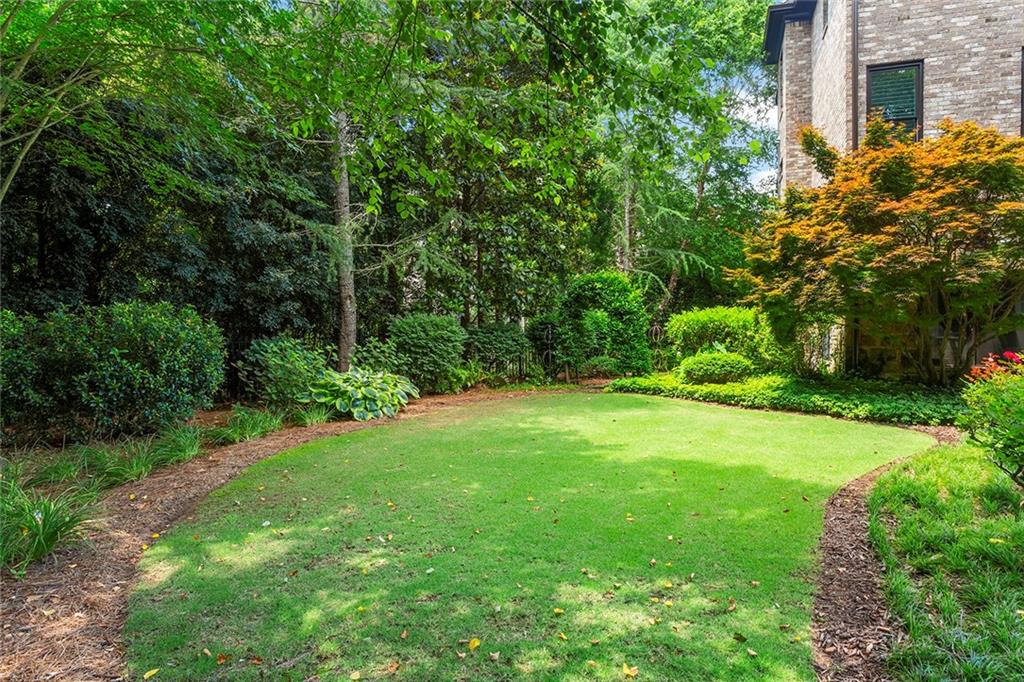 550 Trimble Lake Court, Sandy Springs, Georgia 30342, 5 Bedrooms Bedrooms, ,5 BathroomsBathrooms,Residential,Sold,550 Trimble Lake Court,7289500