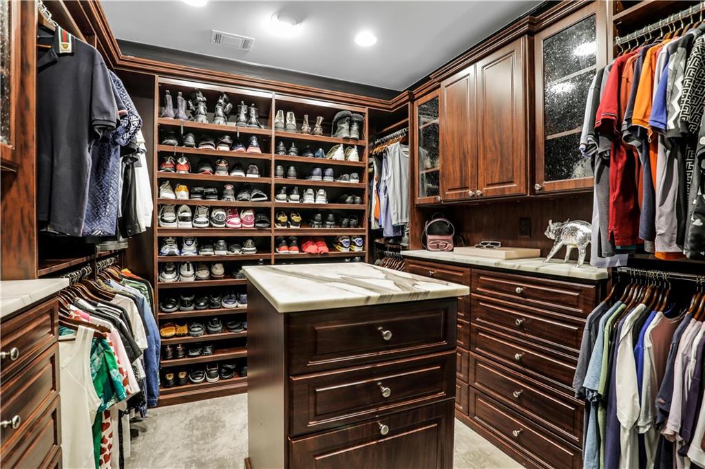 550 Trimble Lake Court, Sandy Springs, Georgia 30342, 5 Bedrooms Bedrooms, ,5 BathroomsBathrooms,Residential,Sold,550 Trimble Lake Court,7289500