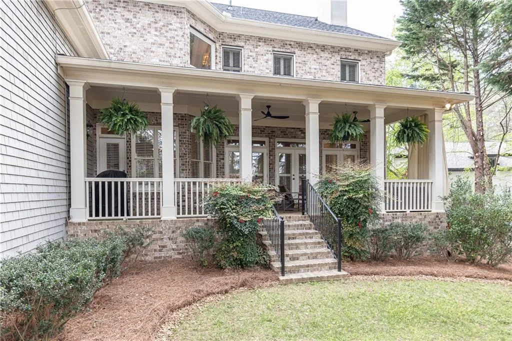 570 Glengate Cove, Atlanta, Georgia 30328, 5 Bedrooms Bedrooms, ,5 BathroomsBathrooms,Residential,Sold,570 Glengate Cove,7545180