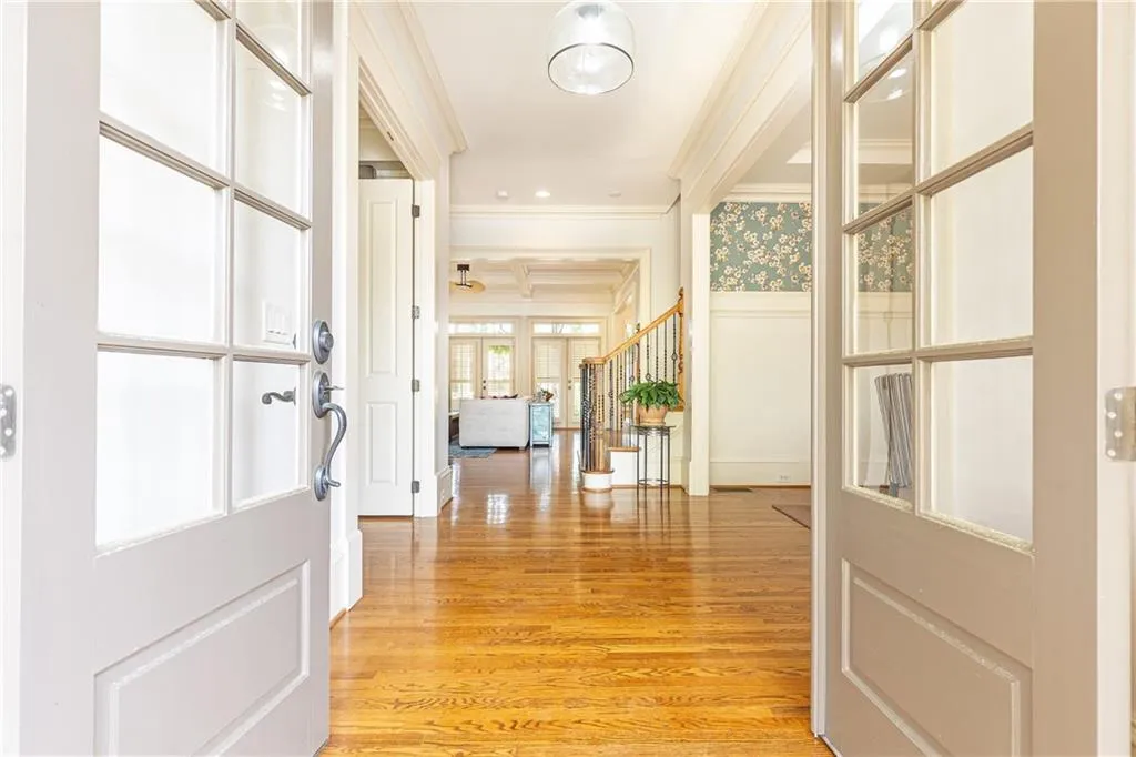 570 Glengate Cove, Atlanta, Georgia 30328, 5 Bedrooms Bedrooms, ,5 BathroomsBathrooms,Residential,Sold,570 Glengate Cove,7545180