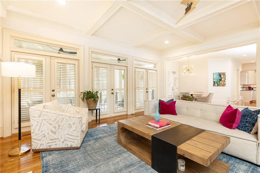 570 Glengate Cove, Atlanta, Georgia 30328, 5 Bedrooms Bedrooms, ,5 BathroomsBathrooms,Residential,Sold,570 Glengate Cove,7545180