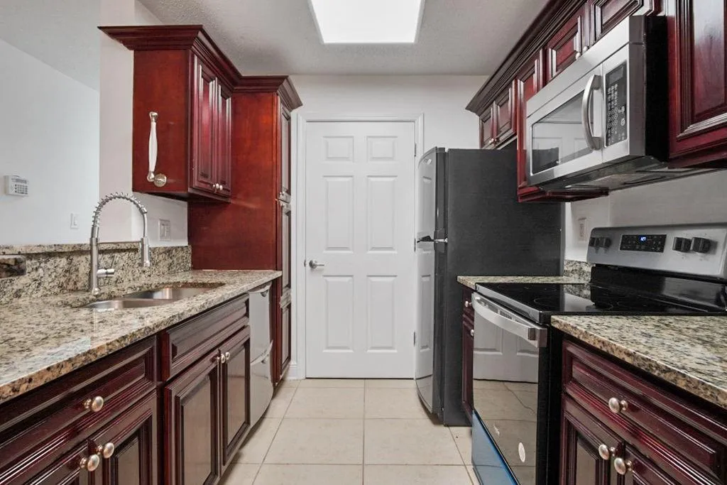 4108 Santa Fe Parkway, Sandy Springs, Georgia 30350, 3 Bedrooms Bedrooms, ,2 BathroomsBathrooms,Residential,Sold,4108 Santa Fe Parkway,7148841