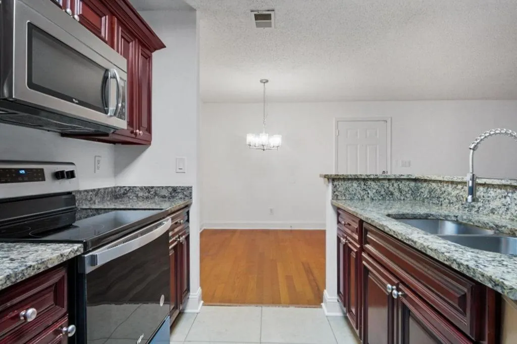 4108 Santa Fe Parkway, Sandy Springs, Georgia 30350, 3 Bedrooms Bedrooms, ,2 BathroomsBathrooms,Residential,Sold,4108 Santa Fe Parkway,7148841