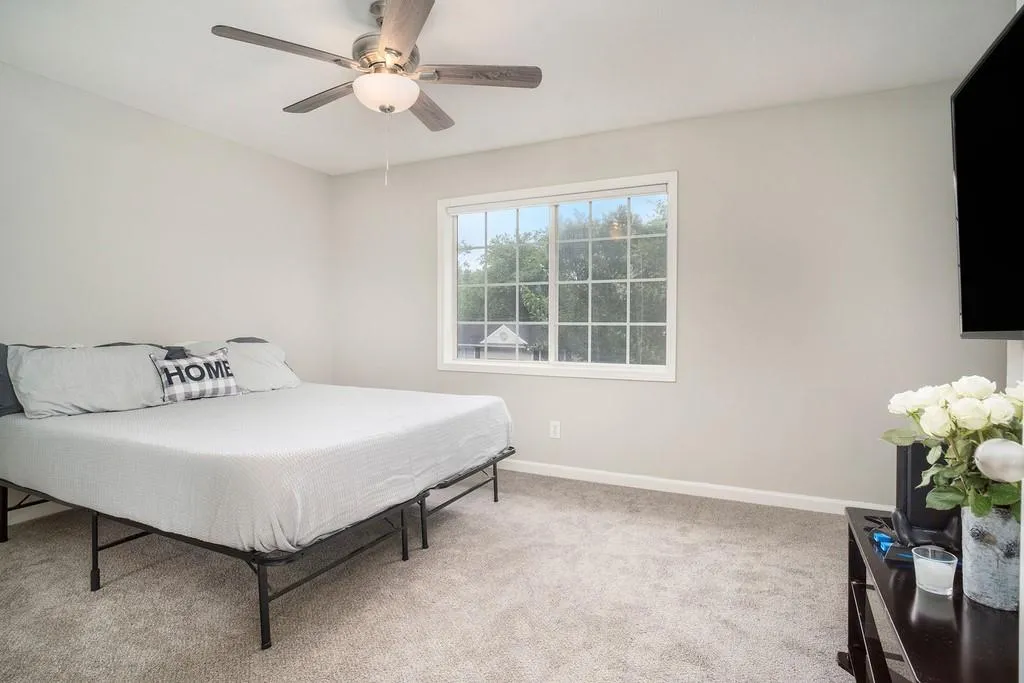 6940 Roswell Road Unit 15d, Atlanta, Georgia 30328, 2 Bedrooms Bedrooms, ,1 BathroomBathrooms,Residential,Sold,6940 Roswell Road Unit 15d,6739387