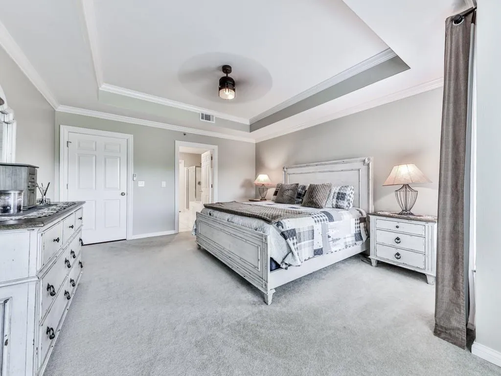 211 Colonial Homes Drive Nw Unit 2501, Atlanta, Georgia 30309, 2 Bedrooms Bedrooms, ,2 BathroomsBathrooms,Residential,For Sale,211 Colonial Homes Drive Nw Unit 2501,7649419