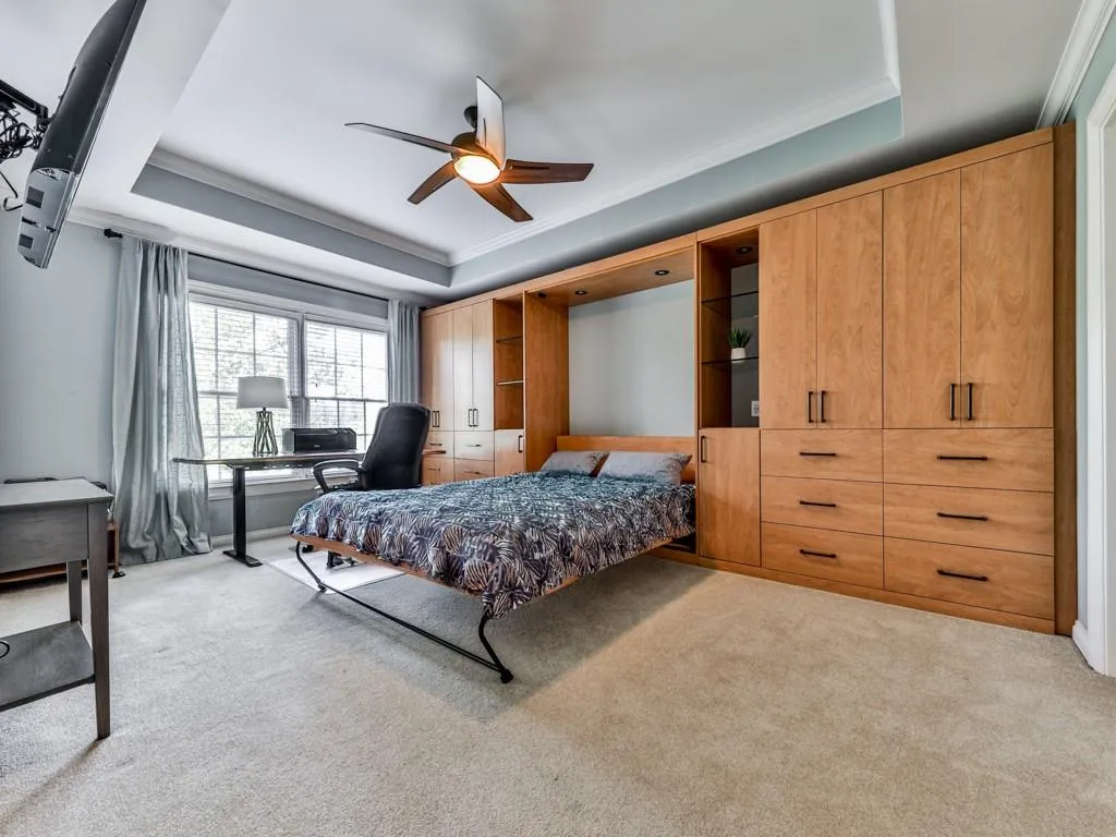 211 Colonial Homes Drive Nw Unit 2501, Atlanta, Georgia 30309, 2 Bedrooms Bedrooms, ,2 BathroomsBathrooms,Residential,For Sale,211 Colonial Homes Drive Nw Unit 2501,7649419