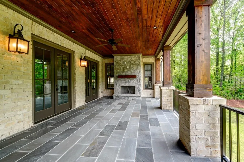 4922 Powers Ferry Road, Atlanta, Georgia 30327, 5 Bedrooms Bedrooms, ,5 BathroomsBathrooms,Residential,Sold,4922 Powers Ferry Road,5840211