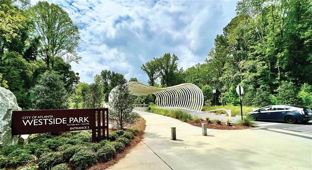 Westside Park! 3.5 miles from community!