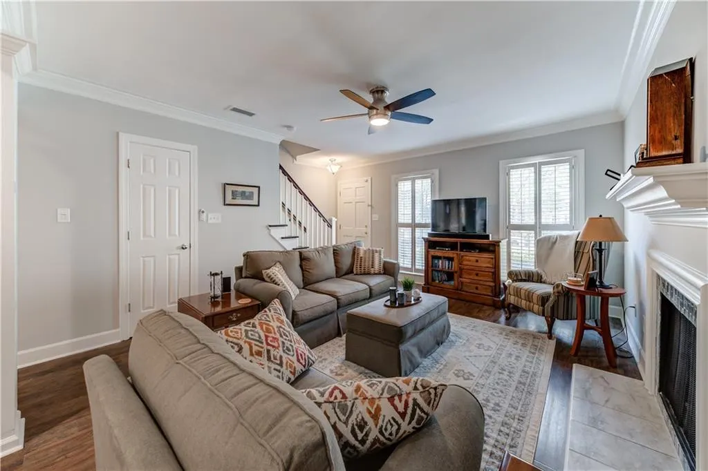 95 Mount Vernon Circle, Atlanta, Georgia 30338, 2 Bedrooms Bedrooms, ,2 BathroomsBathrooms,Residential,Sold,95 Mount Vernon Circle,6868201