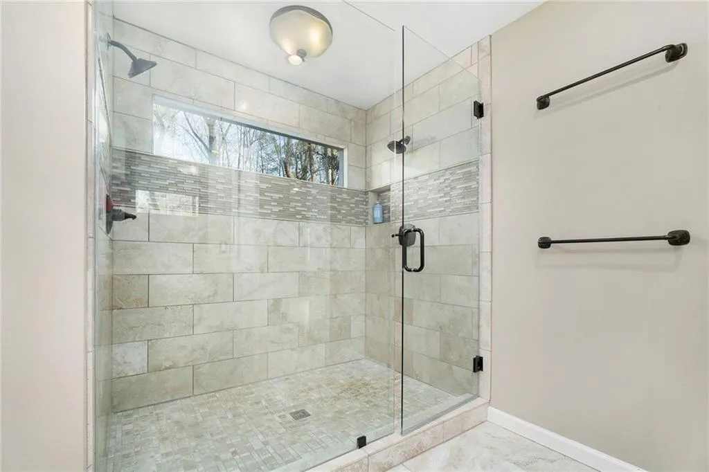 7105 Hunters Branch Drive, Sandy Springs, Georgia 30328, 5 Bedrooms Bedrooms, ,3 BathroomsBathrooms,Residential,Sold,7105 Hunters Branch Drive,6983768