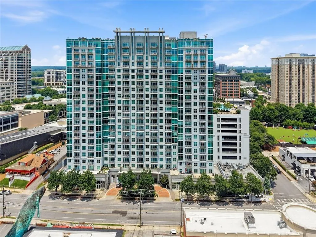 250 Pharr Road Ne Unit 1005, Atlanta, Georgia 30305, 2 Bedrooms Bedrooms, 0 ,2 BathroomsBathrooms,Residential,For Sale,250 Pharr Road Ne Unit 1005,7805907