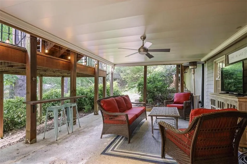 under decking off of terrace level