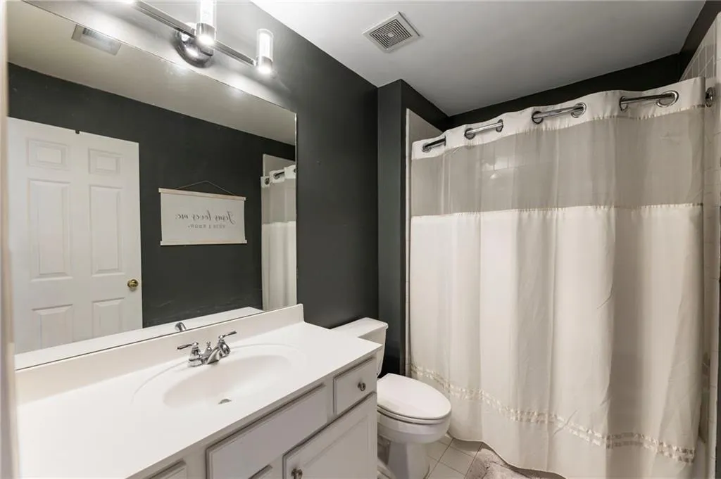 2134 Whittier Place Nw, Atlanta, Georgia 30318, 3 Bedrooms Bedrooms, ,2 BathroomsBathrooms,Residential,For Sale,2134 Whittier Place Nw,7617652