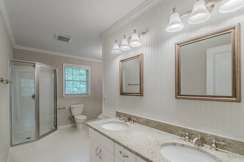 7595 Spalding Lane, Sandy Springs, Georgia 30350, 4 Bedrooms Bedrooms, ,3 BathroomsBathrooms,Residential,Sold,7595 Spalding Lane,5683775