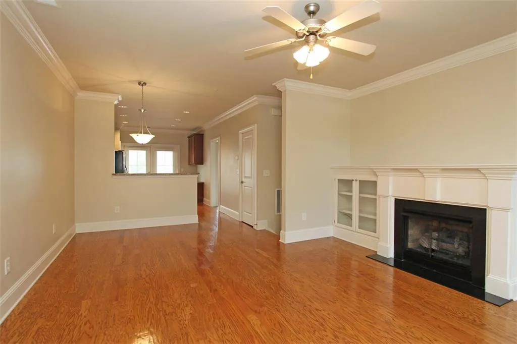 208 Le Gran Cove, Sandy Springs, Georgia 30328, 2 Bedrooms Bedrooms, ,2 BathroomsBathrooms,Residential,Sold,208 Le Gran Cove,5882766