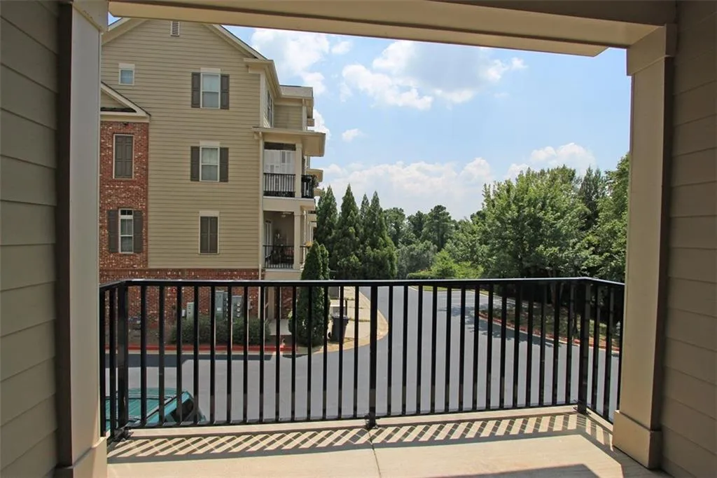 208 Le Gran Cove, Sandy Springs, Georgia 30328, 2 Bedrooms Bedrooms, ,2 BathroomsBathrooms,Residential,Sold,208 Le Gran Cove,5882766