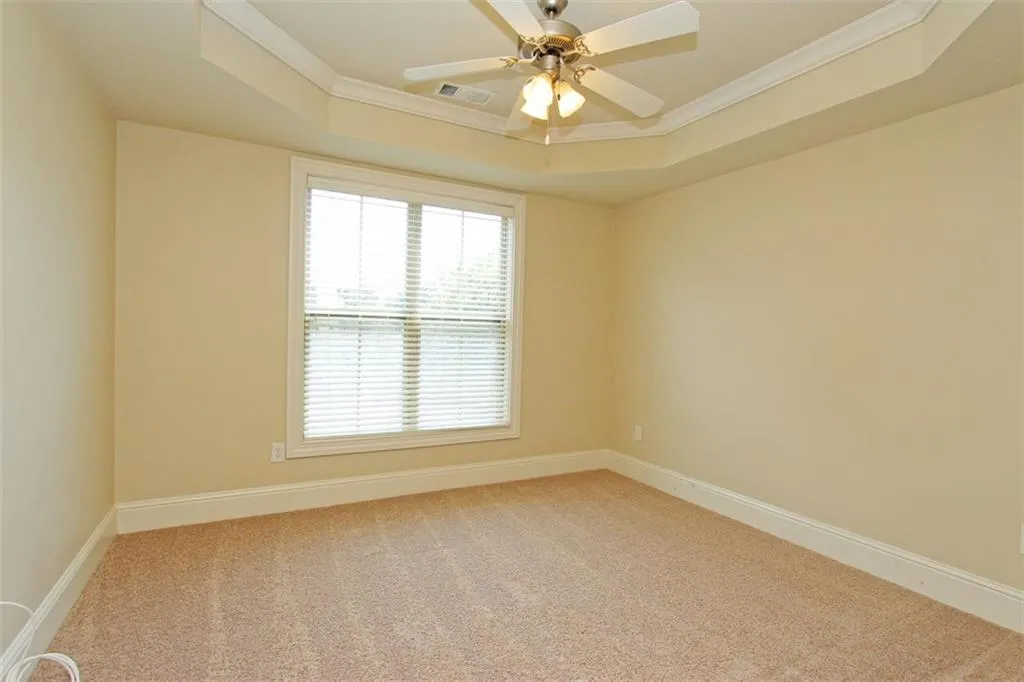 208 Le Gran Cove, Sandy Springs, Georgia 30328, 2 Bedrooms Bedrooms, ,2 BathroomsBathrooms,Residential,Sold,208 Le Gran Cove,5882766