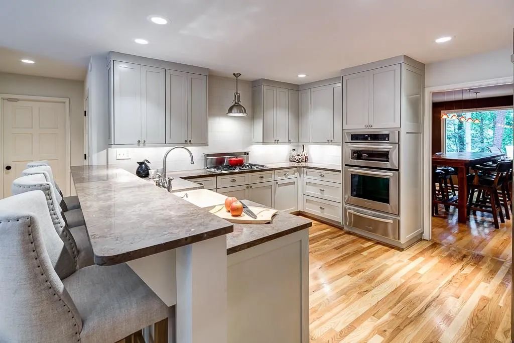 7315 Chattahoochee Bluff Drive, Sandy Springs, Georgia 30350, 4 Bedrooms Bedrooms, ,3 BathroomsBathrooms,Residential,Sold,7315 Chattahoochee Bluff Drive,5594345