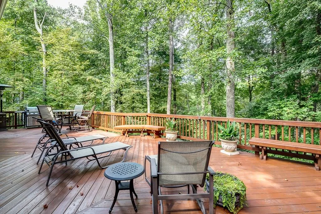 7315 Chattahoochee Bluff Drive, Sandy Springs, Georgia 30350, 4 Bedrooms Bedrooms, ,3 BathroomsBathrooms,Residential,Sold,7315 Chattahoochee Bluff Drive,5594345