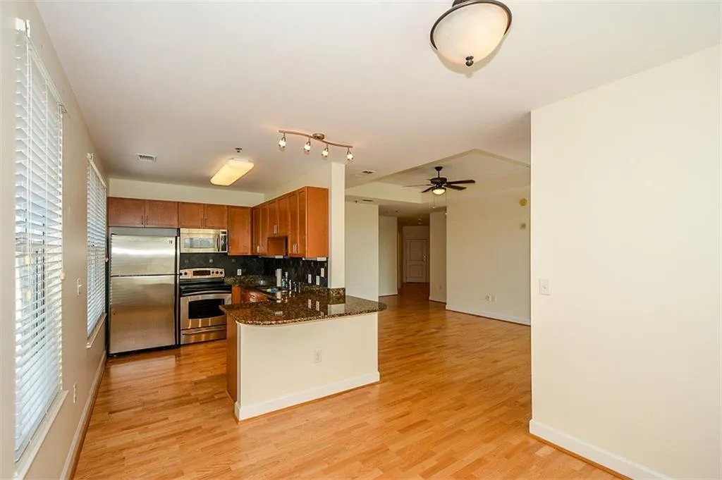 325 E Paces Ferry Road Ne Unit 608, Atlanta, Georgia 30305, 2 Bedrooms Bedrooms, ,2 BathroomsBathrooms,Residential,Sold,325 E Paces Ferry Road Ne Unit 608,5914418