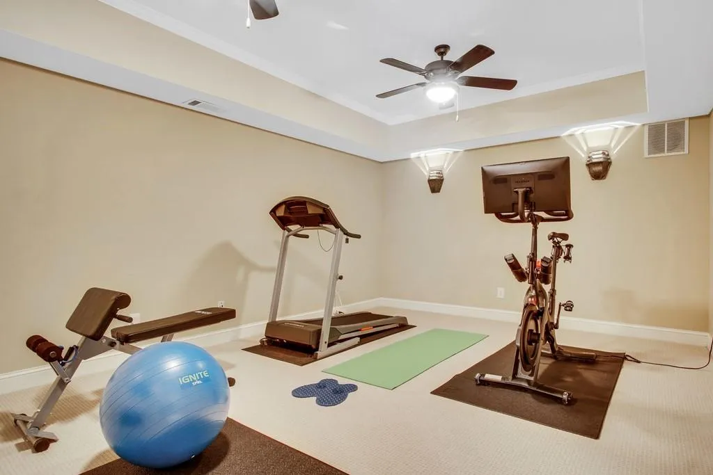 5047 Nesbit Ferry Lane, Sandy Springs, Georgia 30350, 5 Bedrooms Bedrooms, ,6 BathroomsBathrooms,Residential,Sold,5047 Nesbit Ferry Lane,6708103