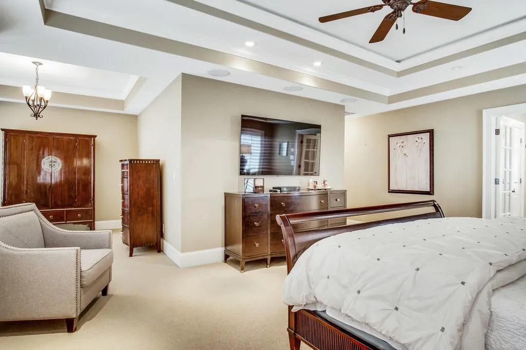 5047 Nesbit Ferry Lane, Sandy Springs, Georgia 30350, 5 Bedrooms Bedrooms, ,6 BathroomsBathrooms,Residential,Sold,5047 Nesbit Ferry Lane,6708103