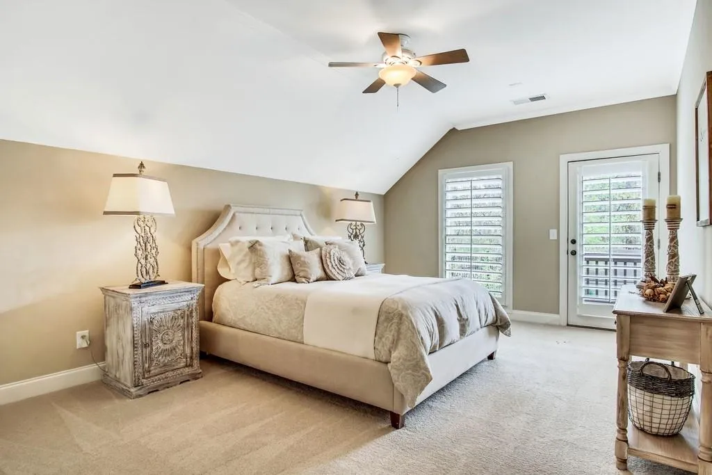 5047 Nesbit Ferry Lane, Sandy Springs, Georgia 30350, 5 Bedrooms Bedrooms, ,6 BathroomsBathrooms,Residential,Sold,5047 Nesbit Ferry Lane,6708103