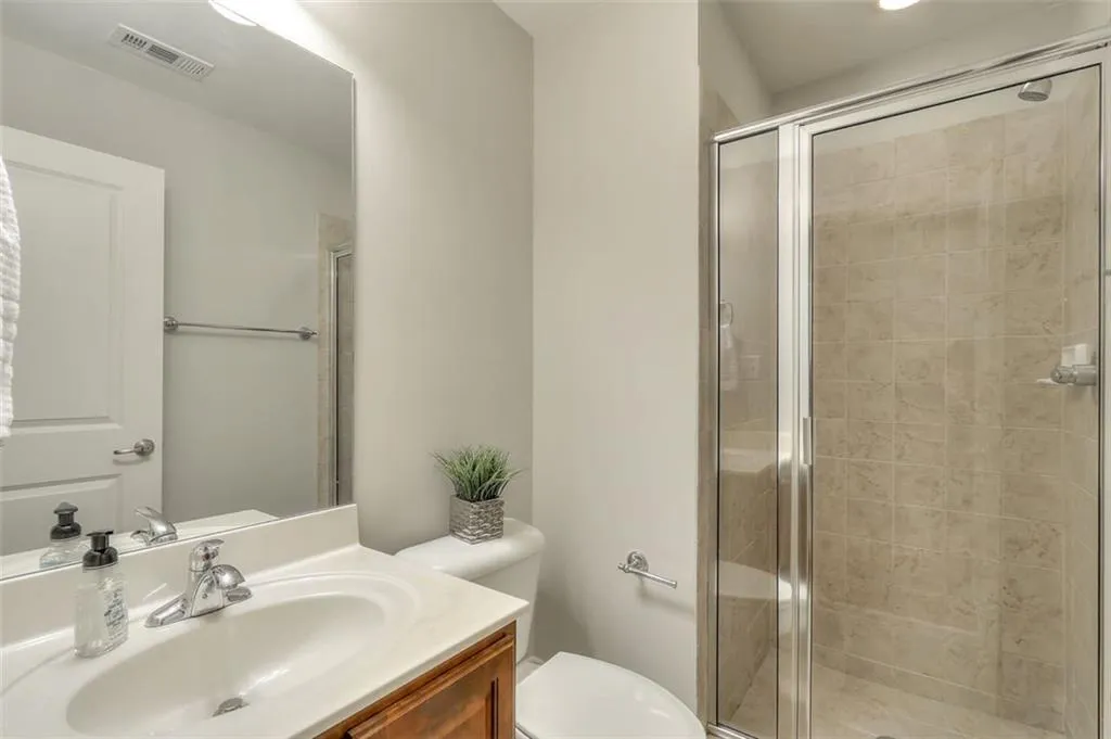 191 Le Gran Court, Sandy Springs, Georgia 30328, 2 Bedrooms Bedrooms, ,2 BathroomsBathrooms,Residential,Sold,191 Le Gran Court,6038231