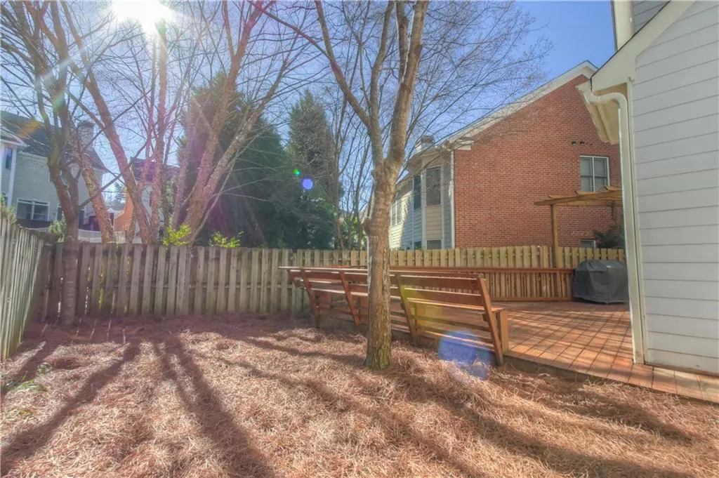 2512 Brookline Circle Ne, Brookhaven, Georgia 30319, 3 Bedrooms Bedrooms, ,2 BathroomsBathrooms,Residential,Sold,2512 Brookline Circle Ne,5798464