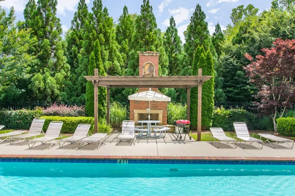 821 Perennial Drive, Sandy Springs, Georgia 30328, 2 Bedrooms Bedrooms, ,2 BathroomsBathrooms,Residential,Sold,821 Perennial Drive,6023496