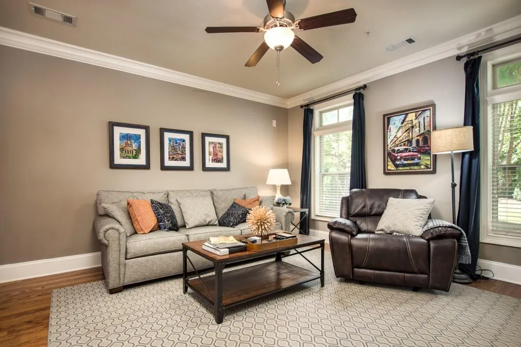 821 Perennial Drive, Sandy Springs, Georgia 30328, 2 Bedrooms Bedrooms, ,2 BathroomsBathrooms,Residential,Sold,821 Perennial Drive,6023496