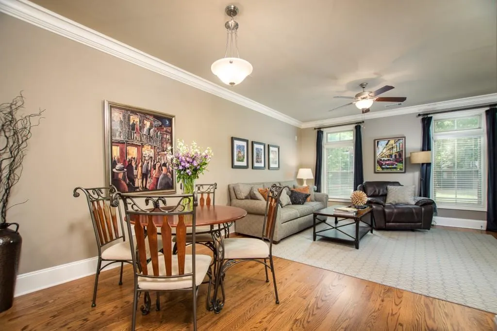 821 Perennial Drive, Sandy Springs, Georgia 30328, 2 Bedrooms Bedrooms, ,2 BathroomsBathrooms,Residential,Sold,821 Perennial Drive,6023496