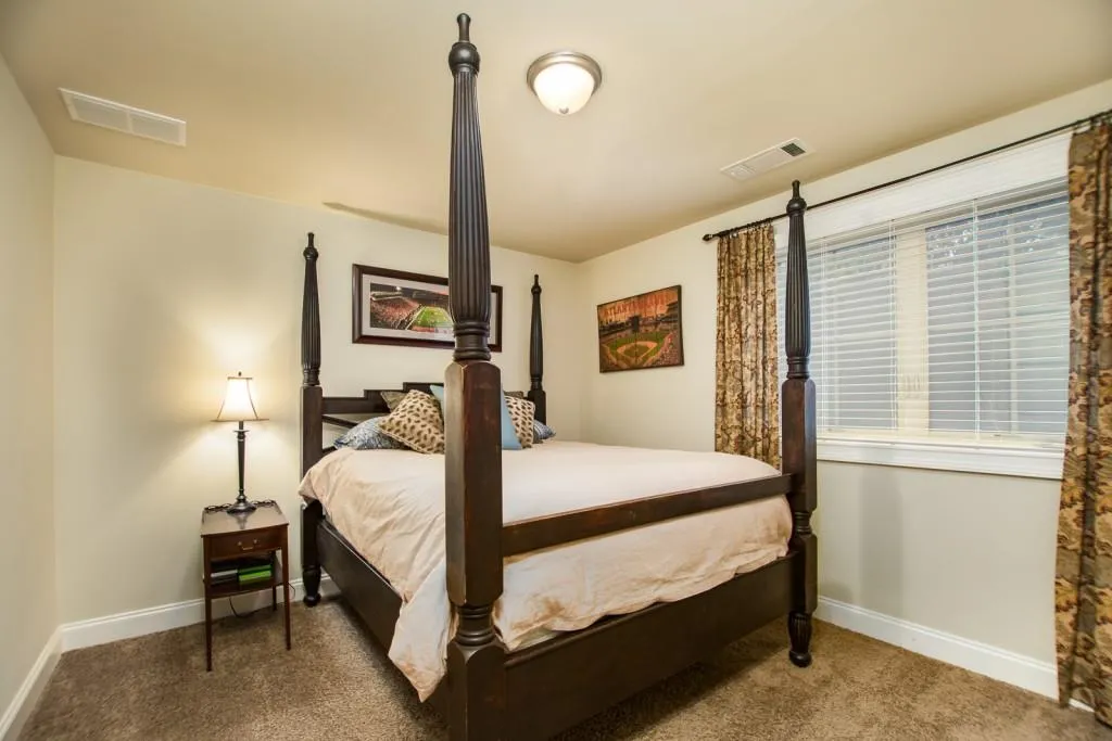 821 Perennial Drive, Sandy Springs, Georgia 30328, 2 Bedrooms Bedrooms, ,2 BathroomsBathrooms,Residential,Sold,821 Perennial Drive,6023496