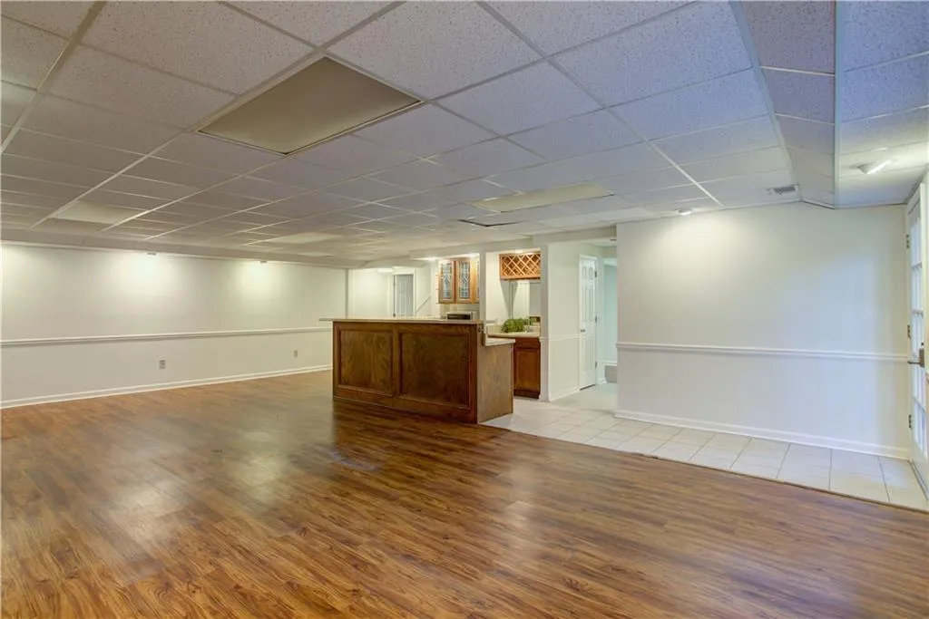 2400 Kimbrough Court, Sandy Springs, Georgia 30350, 4 Bedrooms Bedrooms, ,4 BathroomsBathrooms,Residential,Sold,2400 Kimbrough Court,6976966