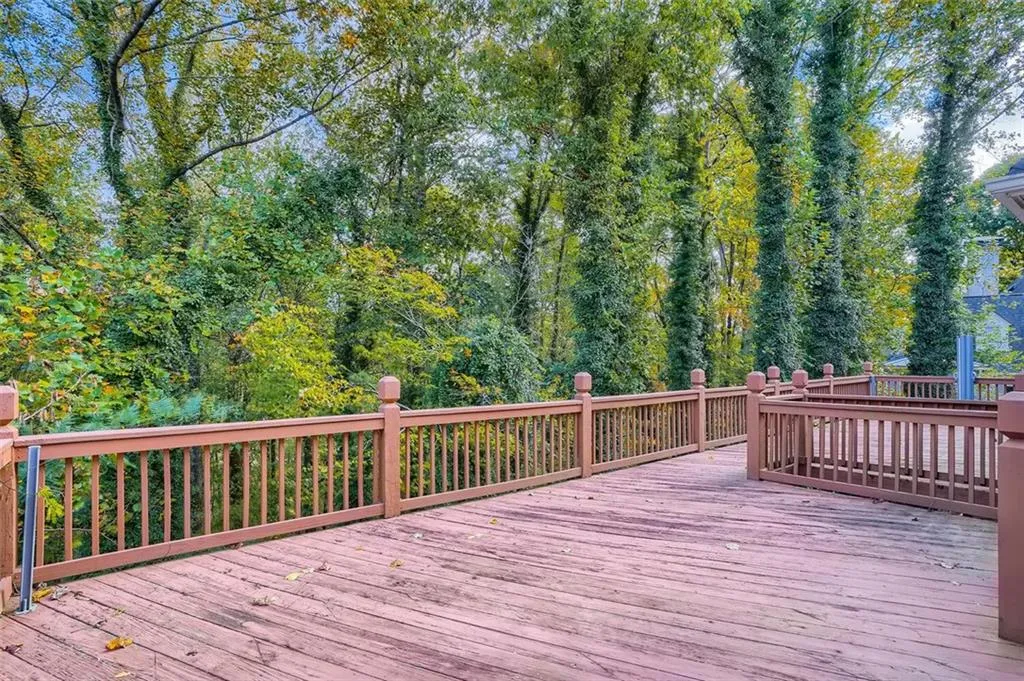255 Gold Creek Court, Atlanta, Georgia 30350, 6 Bedrooms Bedrooms, ,5 BathroomsBathrooms,Residential,Sold,255 Gold Creek Court,6962559