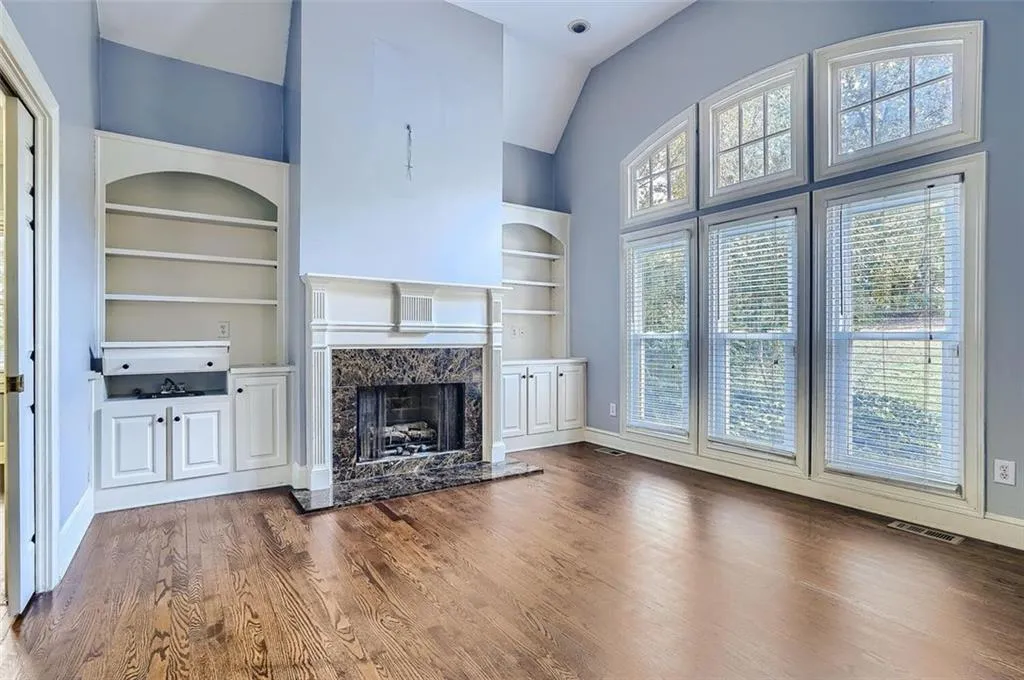 255 Gold Creek Court, Atlanta, Georgia 30350, 6 Bedrooms Bedrooms, ,5 BathroomsBathrooms,Residential,Sold,255 Gold Creek Court,6962559
