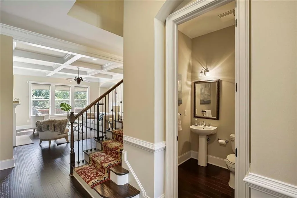 3935 Dahlwiny Court, Atlanta, Georgia 30350, 5 Bedrooms Bedrooms, ,4 BathroomsBathrooms,Residential,Sold,3935 Dahlwiny Court,7271831