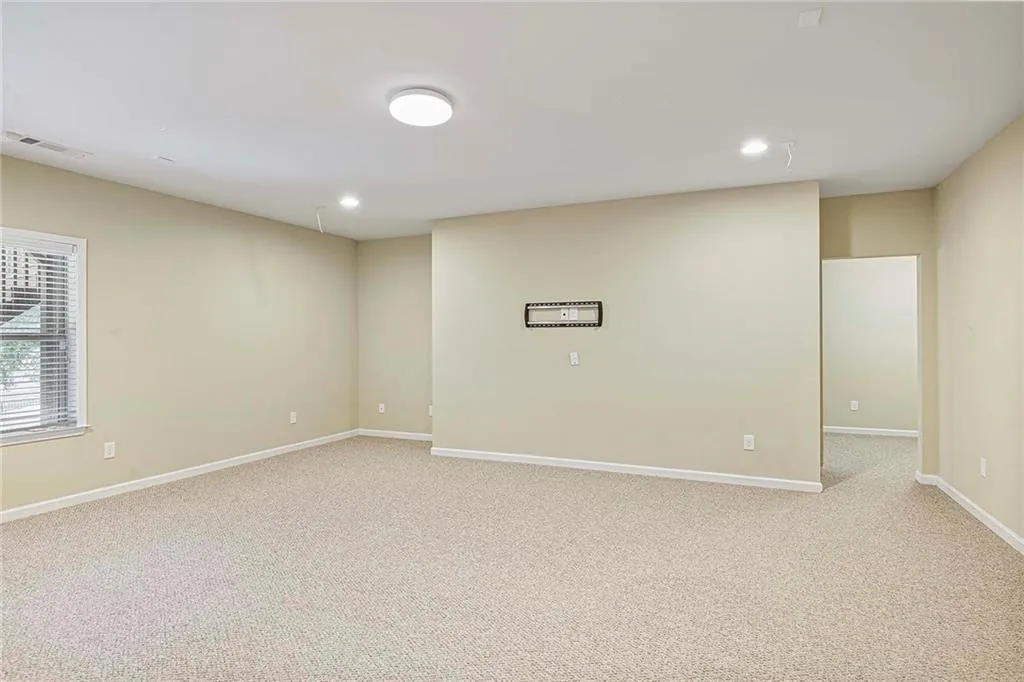 3935 Dahlwiny Court, Atlanta, Georgia 30350, 5 Bedrooms Bedrooms, ,4 BathroomsBathrooms,Residential,Sold,3935 Dahlwiny Court,7271831