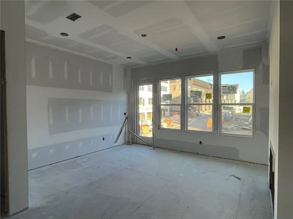 6751 Prelude Drive Unit 208, Sandy Springs, Georgia 30328, 3 Bedrooms Bedrooms, ,4 BathroomsBathrooms,Residential,Sold,6751 Prelude Drive Unit 208,7143111