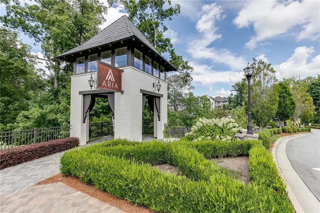 6751 Prelude Drive Unit 208, Sandy Springs, Georgia 30328, 3 Bedrooms Bedrooms, ,4 BathroomsBathrooms,Residential,Sold,6751 Prelude Drive Unit 208,7143111