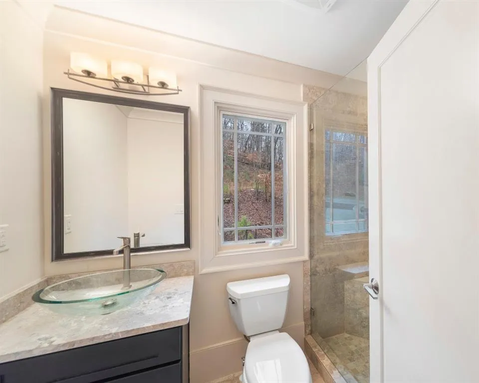 933 Altamira Lane, Atlanta, Georgia 30350, 4 Bedrooms Bedrooms, ,4 BathroomsBathrooms,Residential,Sold,933 Altamira Lane,6118621