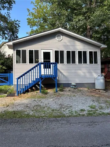 61 Rocky Lane, Cleveland, Georgia 30528