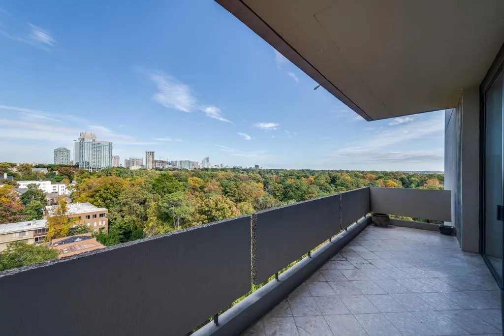 2575 Peachtree Road Ne Unit 16h, Atlanta, Georgia 30305, 1 Bedroom Bedrooms, ,1 BathroomBathrooms,Residential,Sold,2575 Peachtree Road Ne Unit 16h,6099103