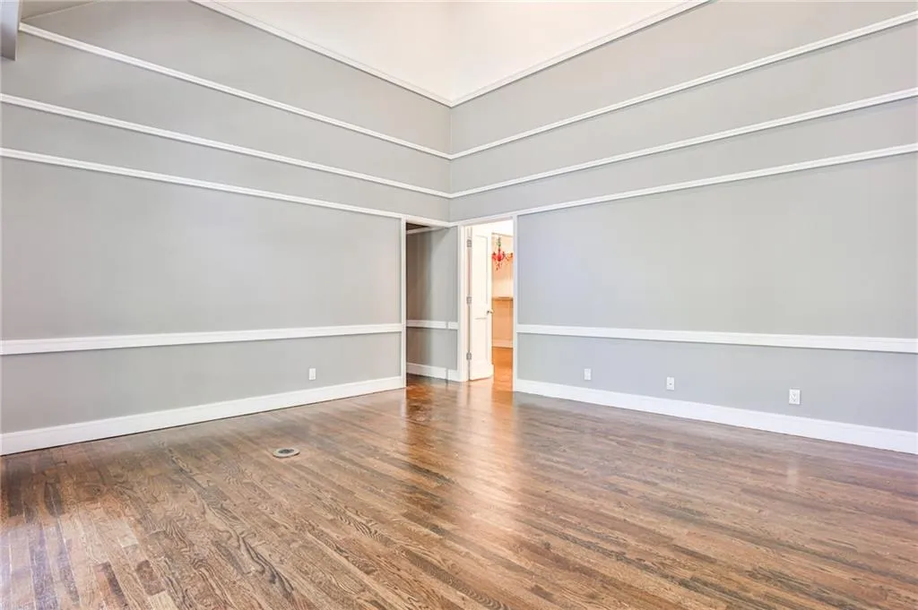 615 Winding Creek Court, Sandy Springs, Georgia 30328, 3 Bedrooms Bedrooms, ,2 BathroomsBathrooms,Residential,Sold,615 Winding Creek Court,7124456