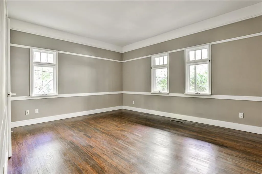 615 Winding Creek Court, Sandy Springs, Georgia 30328, 3 Bedrooms Bedrooms, ,2 BathroomsBathrooms,Residential,Sold,615 Winding Creek Court,7124456