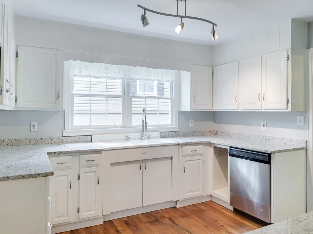 1149 Shepherds Lane Ne, Atlanta, Georgia 30324, 3 Bedrooms Bedrooms, ,1 BathroomBathrooms,Residential,Sold,1149 Shepherds Lane Ne,5712112