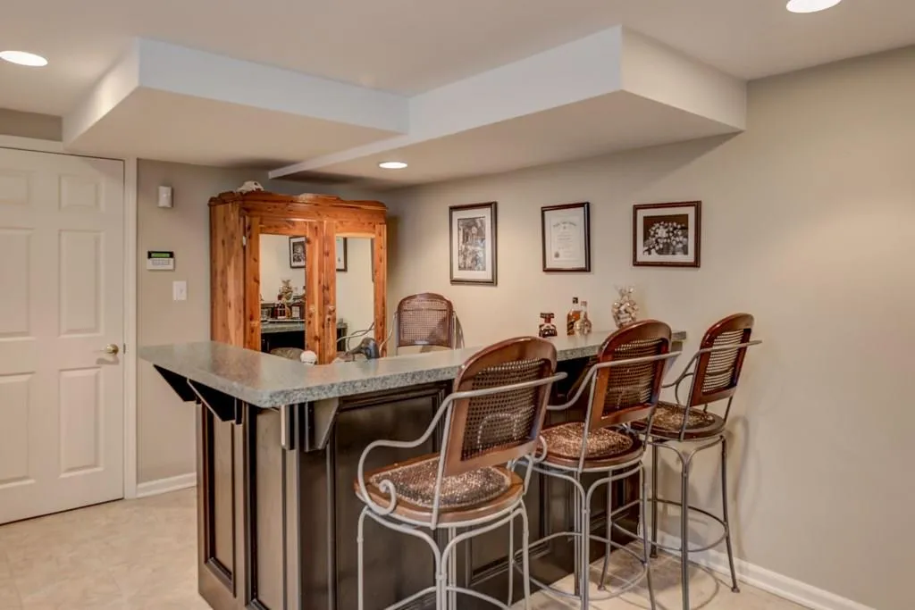5188 Long Island Drive Nw, Sandy Springs, Georgia 30327, 4 Bedrooms Bedrooms, ,3 BathroomsBathrooms,Residential,Sold,5188 Long Island Drive Nw,5812598
