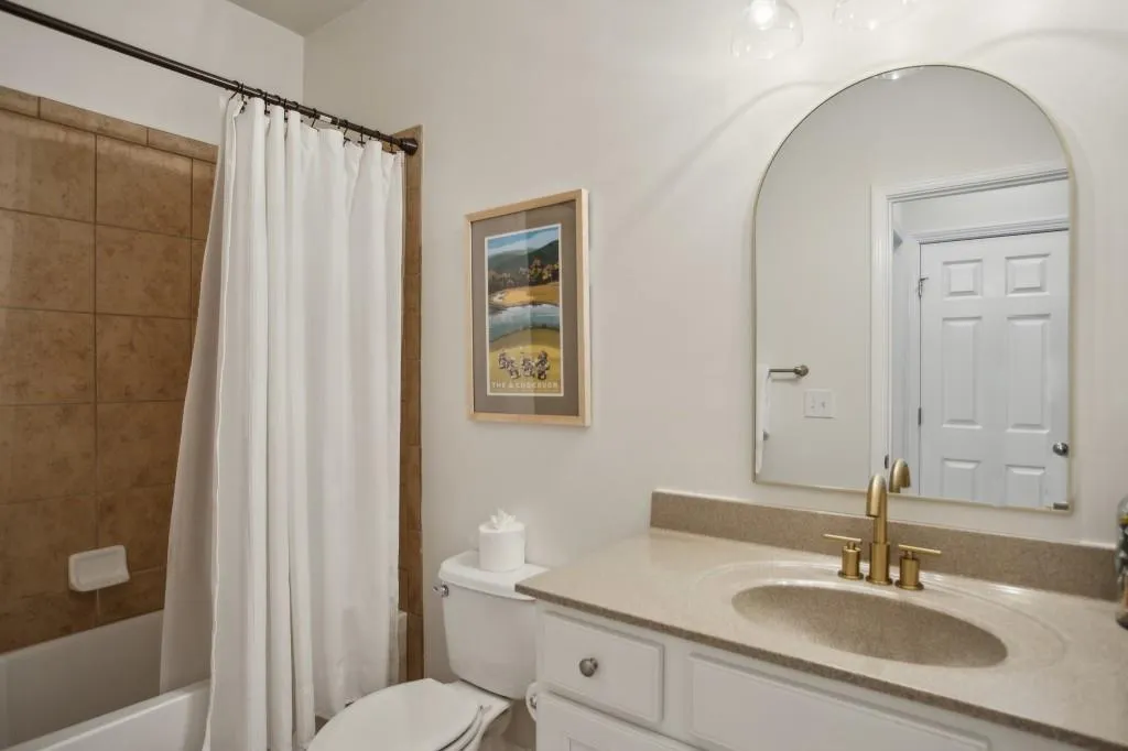 Atlanta, Georgia 30309, 4 Bedrooms Bedrooms, ,3 BathroomsBathrooms,Residential,For Sale,7601881